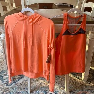 Bundle of 2/Reebok Hoodie & Nike Exercise Top